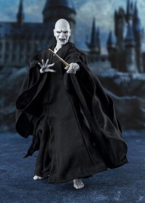 Harry Potter et la Coupe de feu figurine S.H. Figuarts Lord Voldemort 15 cm
