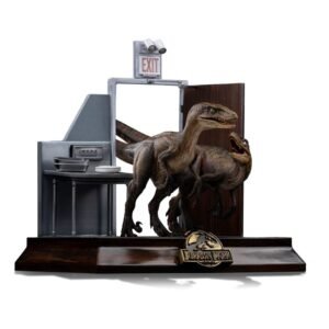 Jurassic Park statuette 1/10 Art Scale Raptors at the Kitchen's Door 28 cm