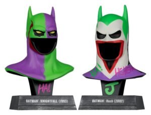 Batman DC Direct mini réplique 1/3 Pack de 2 masques de Batman Hush & Knightfall (Jokerized) (Gold Label) 18 cm